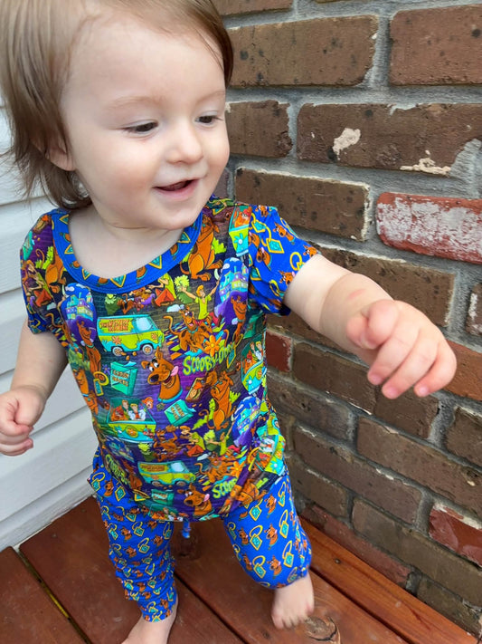 Ruh-Roh Rascals Tee and Joggers Daywear