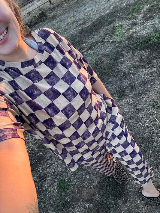 Navy & Tan Checks mom tee and capri pants set