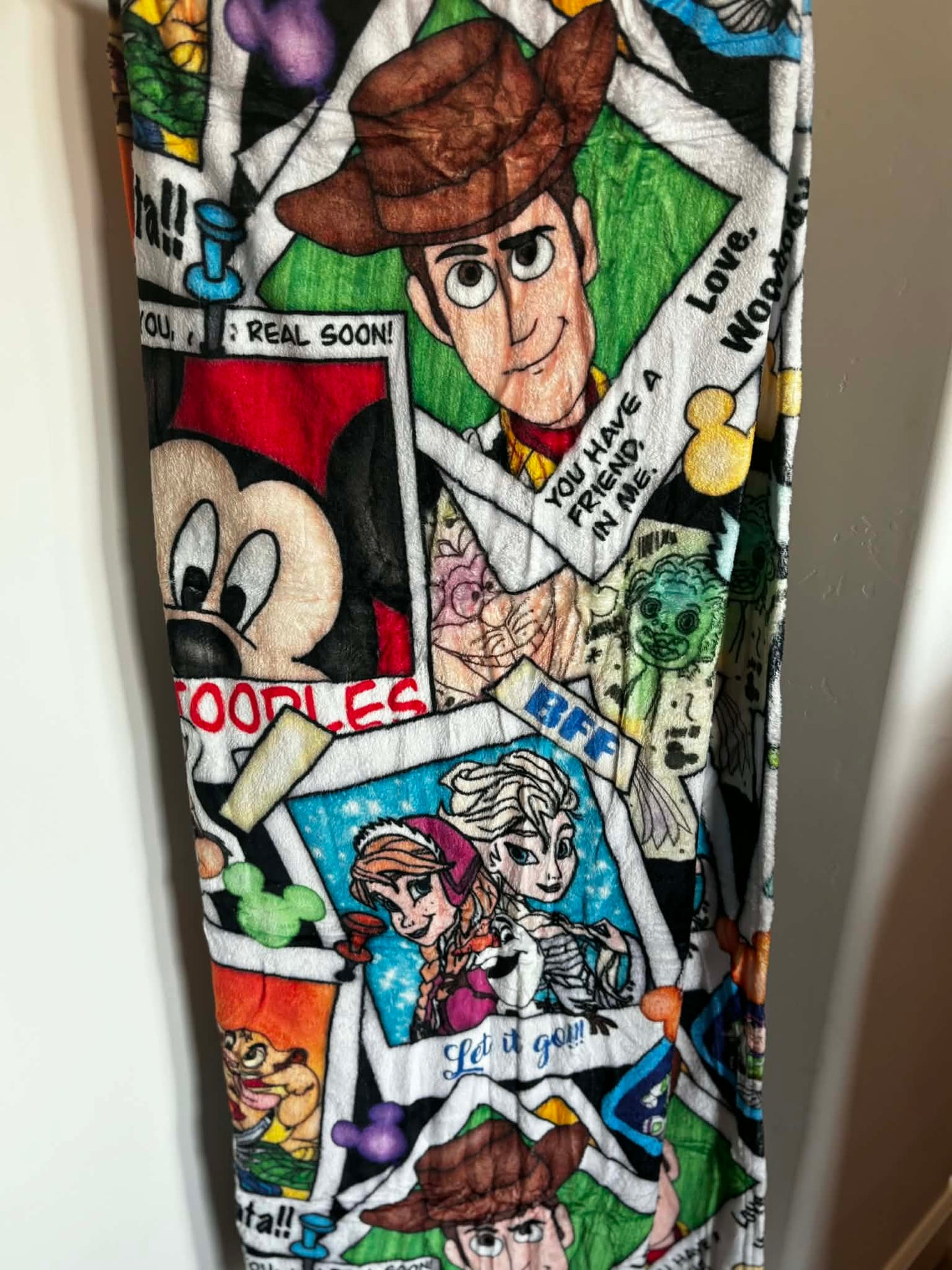 Pixar Perfect 60x60 Plush Blanket