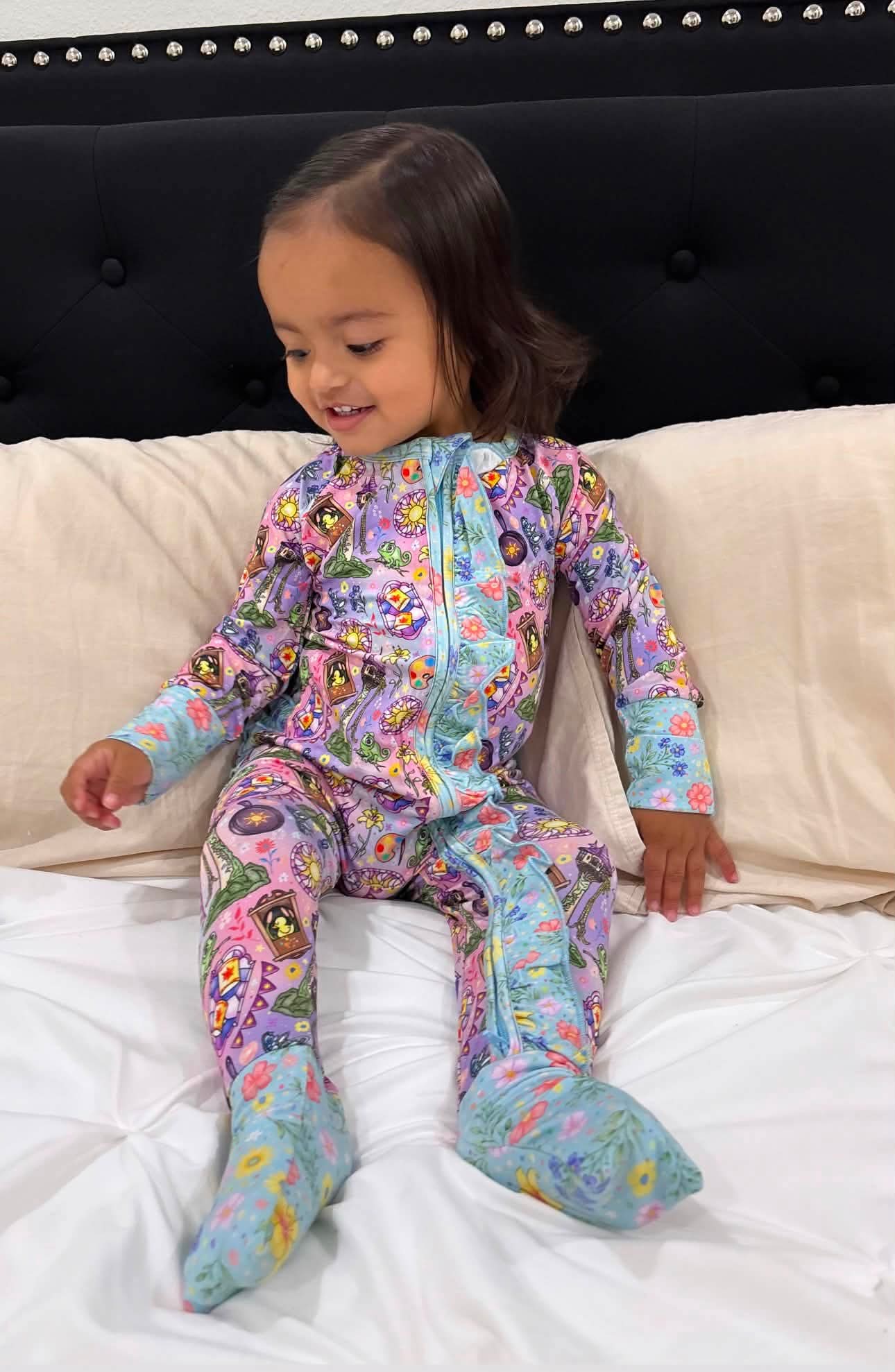 Floating Dreams Ruffle Zippy