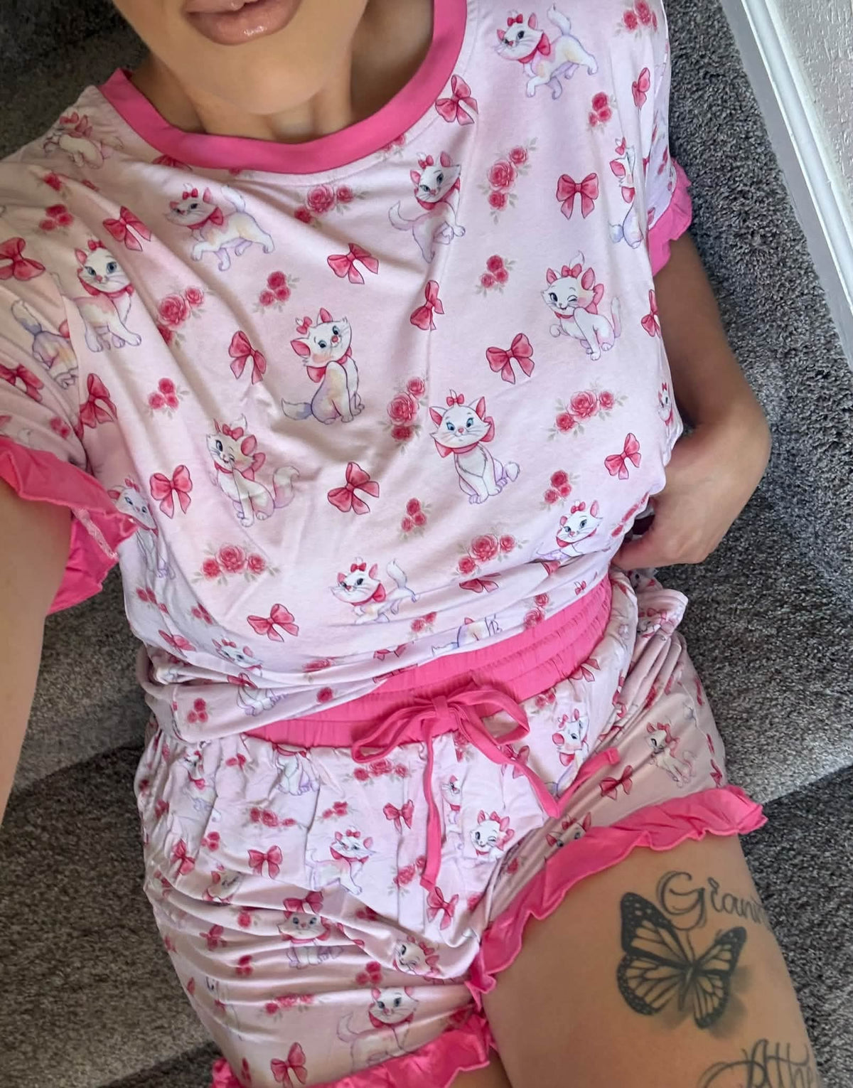 Prim & Purrrfect Loose Top w/ Ruffle Shorts Set