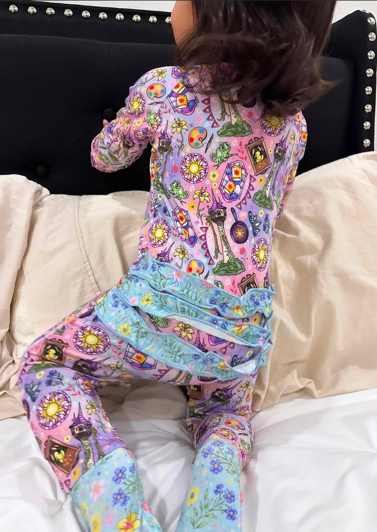 Floating Dreams Ruffle Zippy